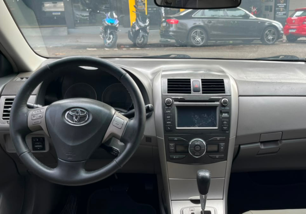 Corolla XEi 2009 (8)